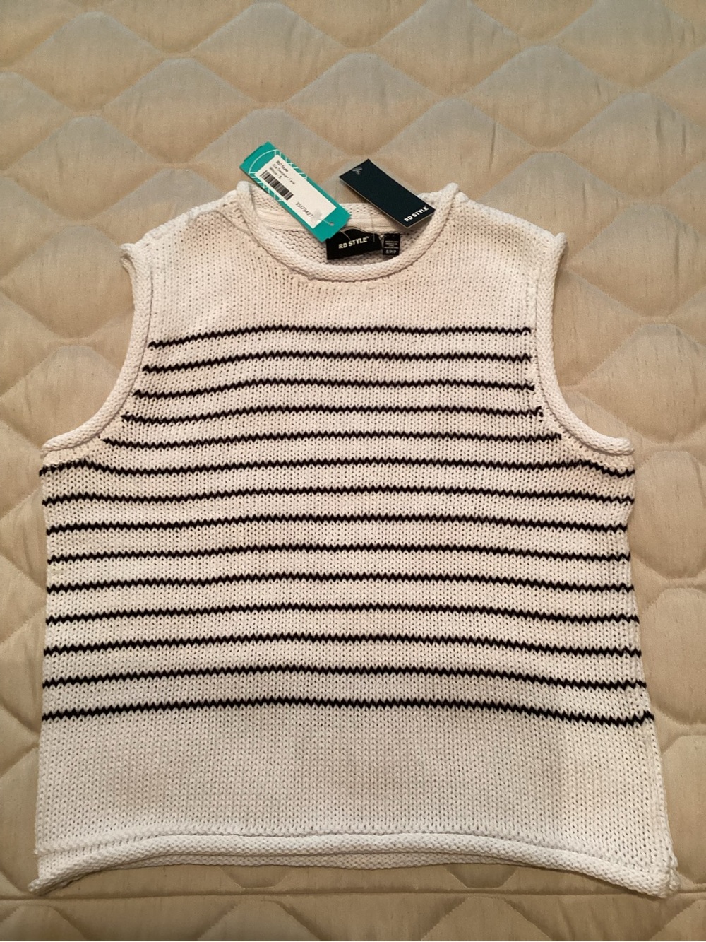 RD Style Stitch Fix Women’s Crewneck Striped Sleeveless Sweater - White & Black